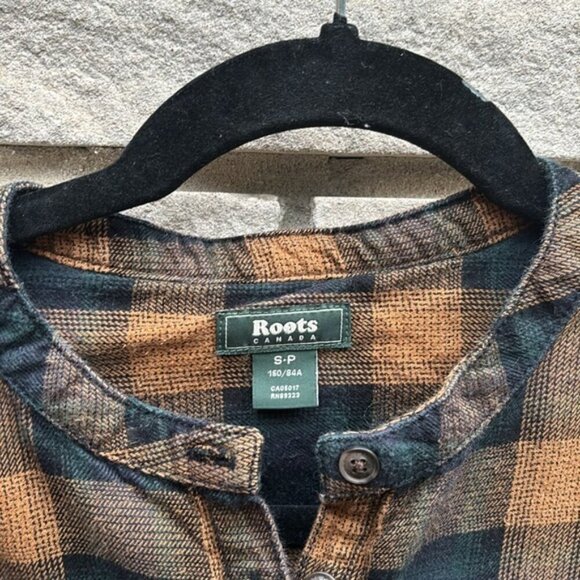 Roots Plaid Flannel Tunic Top Tan/Brown/Navy Sz S - Picture 3 of 9